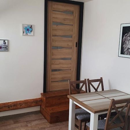 V Jeseniku Apartment Bagian luar foto