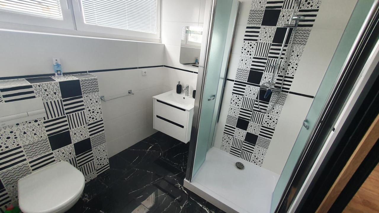 V Jeseniku Apartment Bagian luar foto